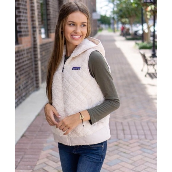 Patagonia Jackets & Blazers - Patagonia Women’s Los Gatos Hooded Reversible Vest Size L (See Description) EUC